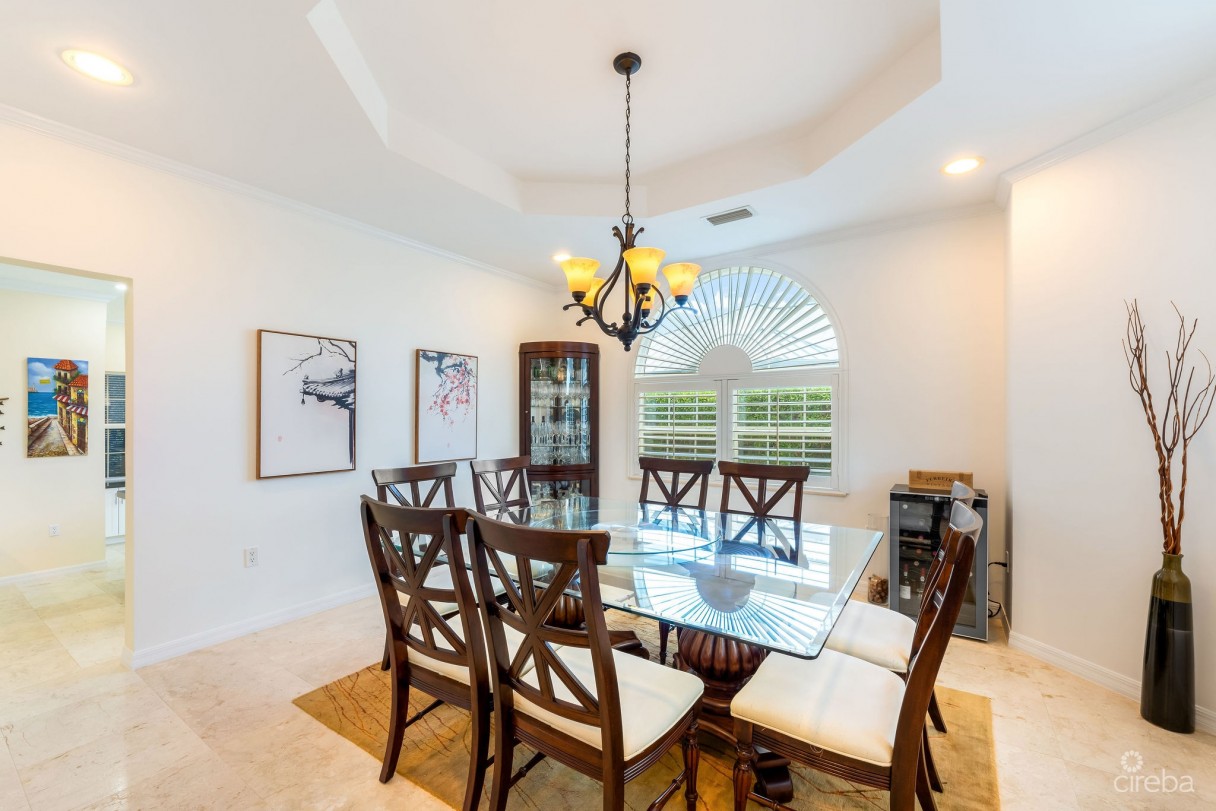 Bimini Drive 303  - Grand Harbour |  5-bed Waterfront Home - Image 9