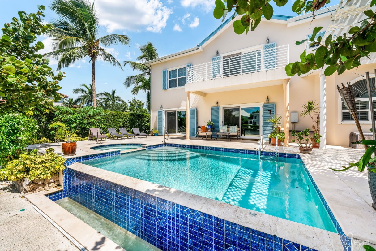 Bimini Drive 303  - Grand Harbour |  5-bed Waterfront Home - Image 22