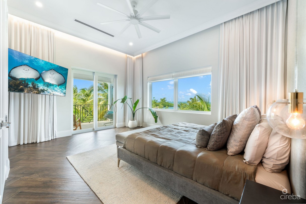 Grand Harbour Waterfront Estate - Image 12