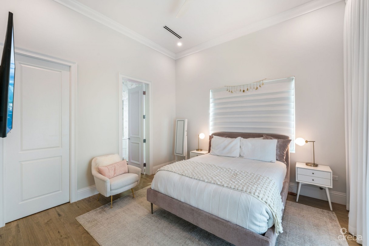 Grand Harbour Waterfront Estate - Image 16