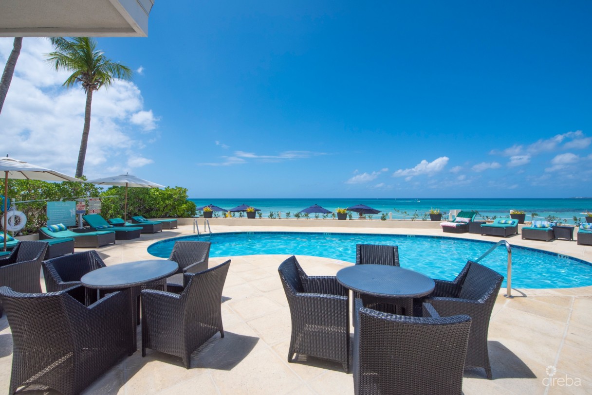 South Bay Beach Club - Image 1