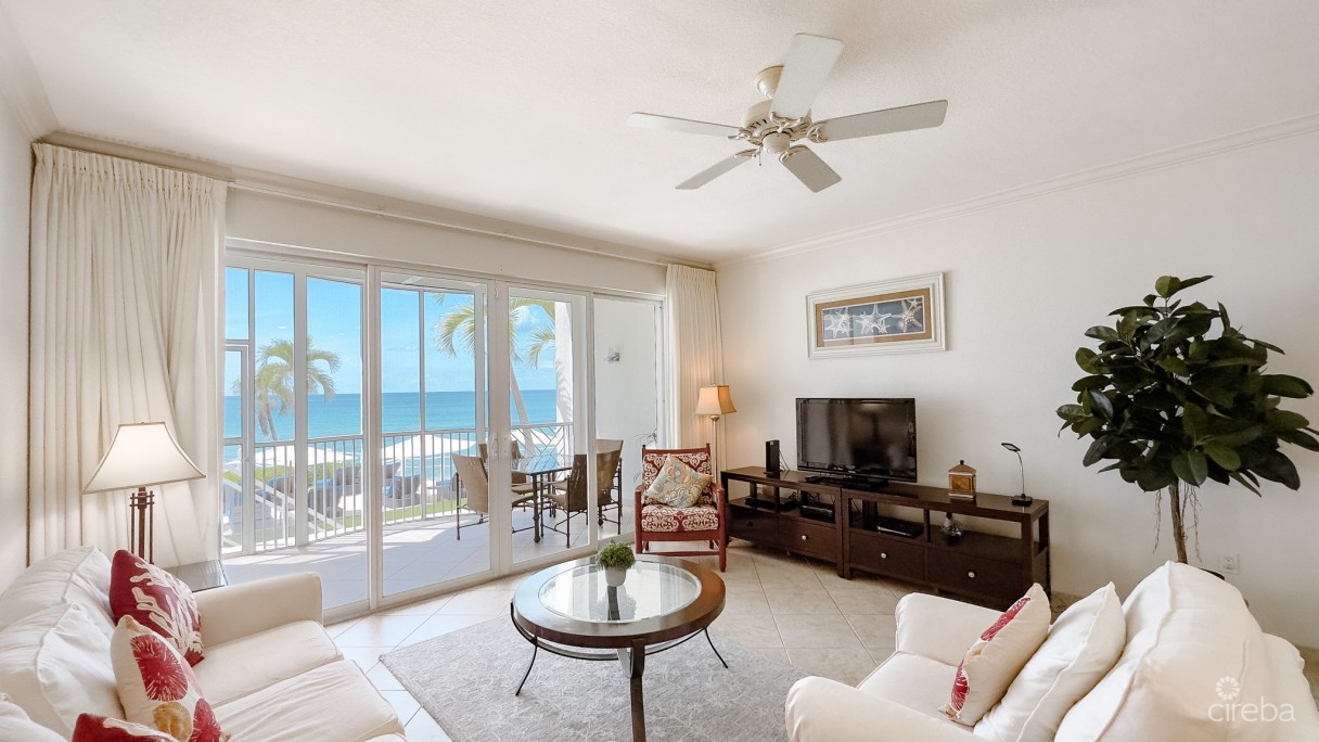 South Bay Beach Club - Image 10