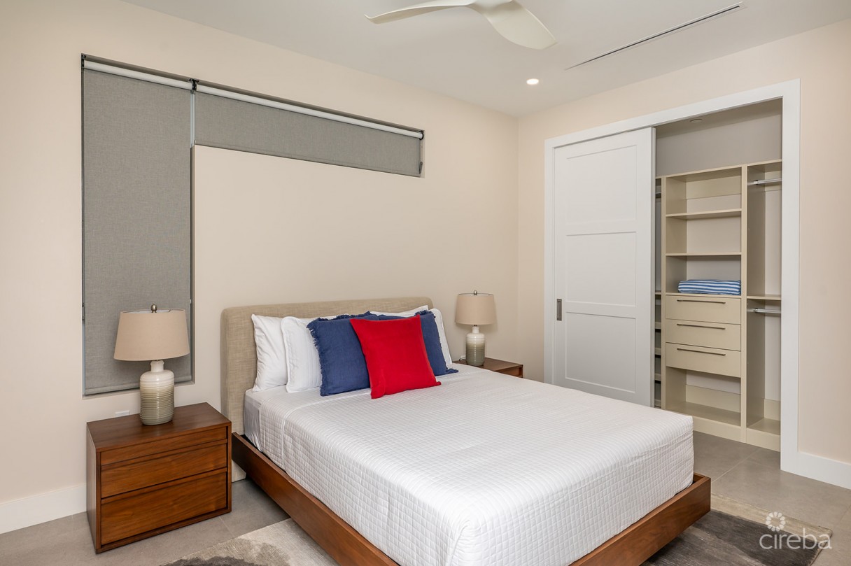 Point West Unit #1 - Three Bed Ocean View - Image 8