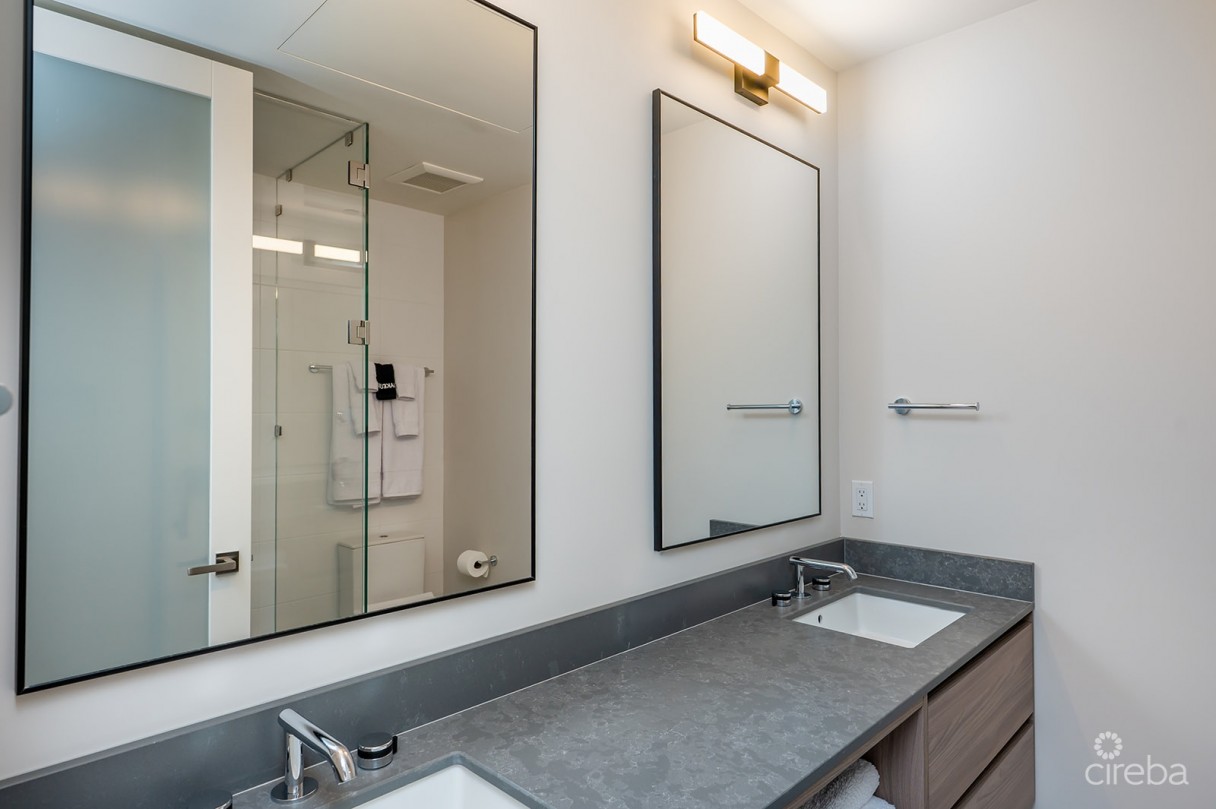 Point West Unit #1 - Three Bed Ocean View - Image 6