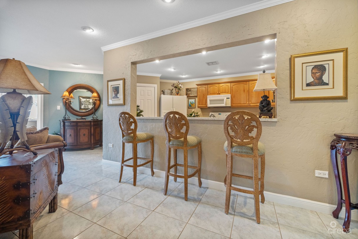 Poinsettia Ocean Front A3 - Image 11