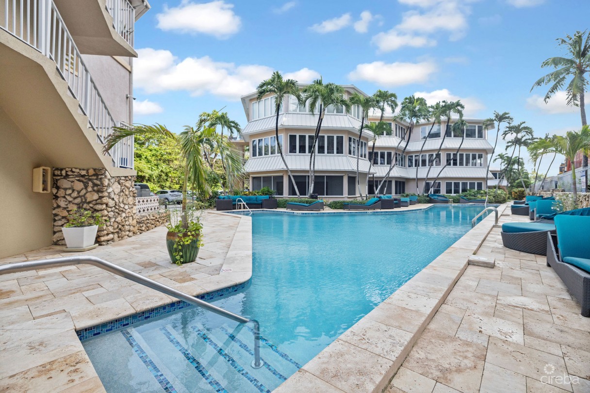 Poinsettia Ocean Front A3 - Image 14