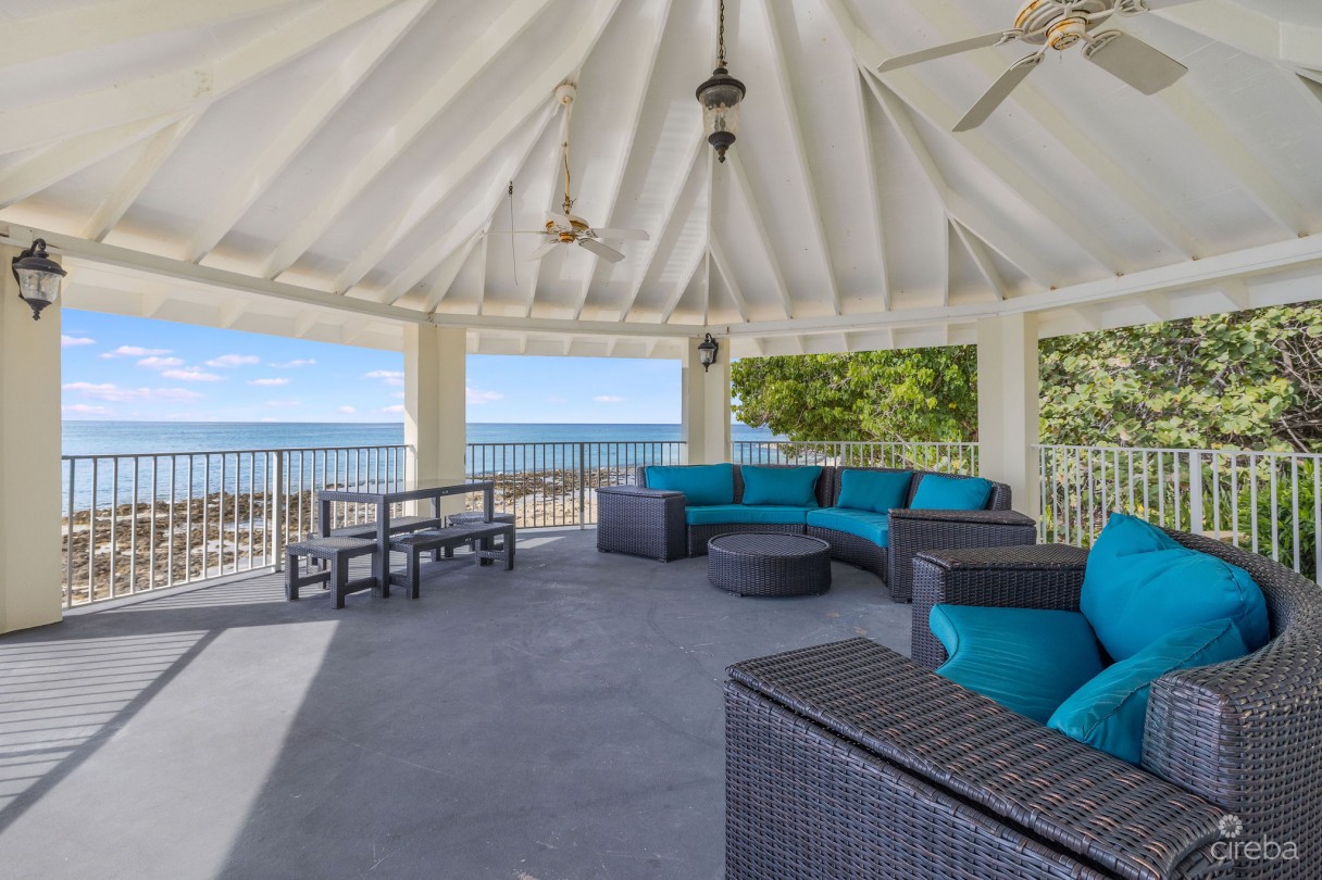 Poinsettia Ocean Front A3 - Image 17