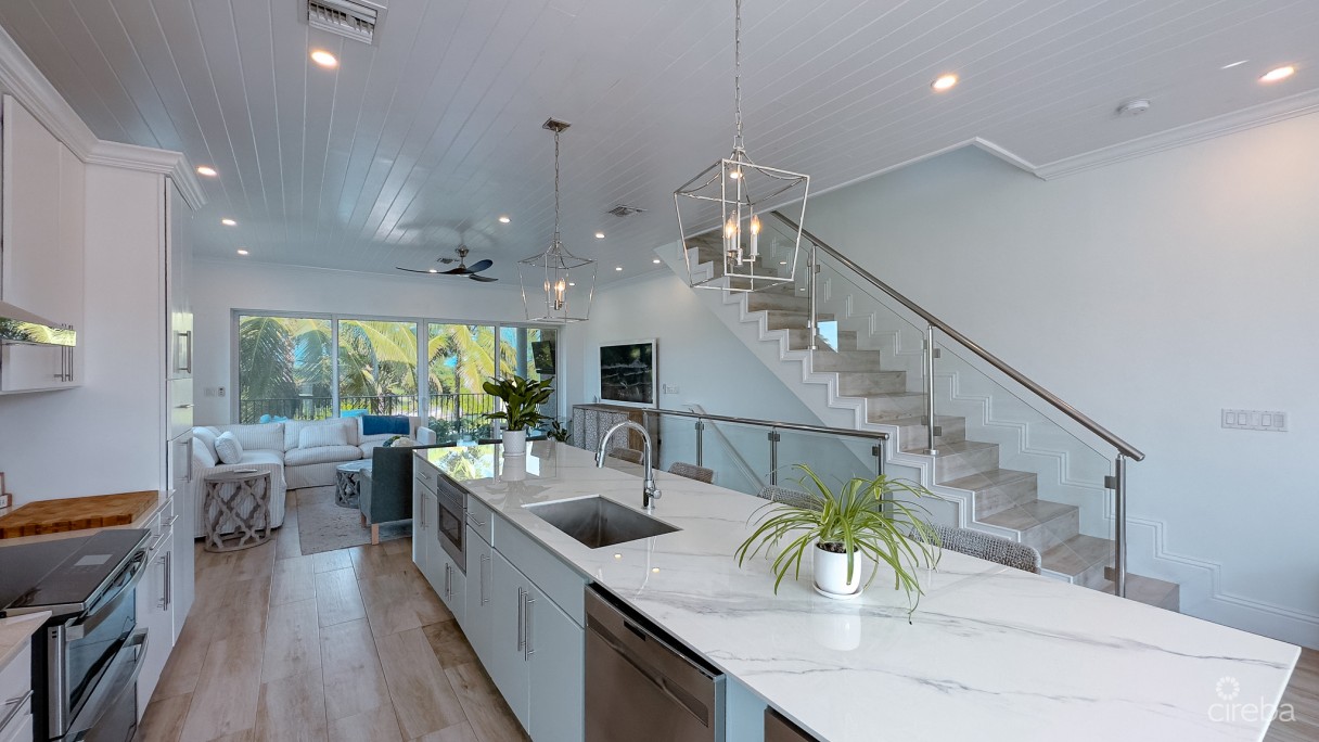 Turnberry Villas, Crystal Harbour - Image 4