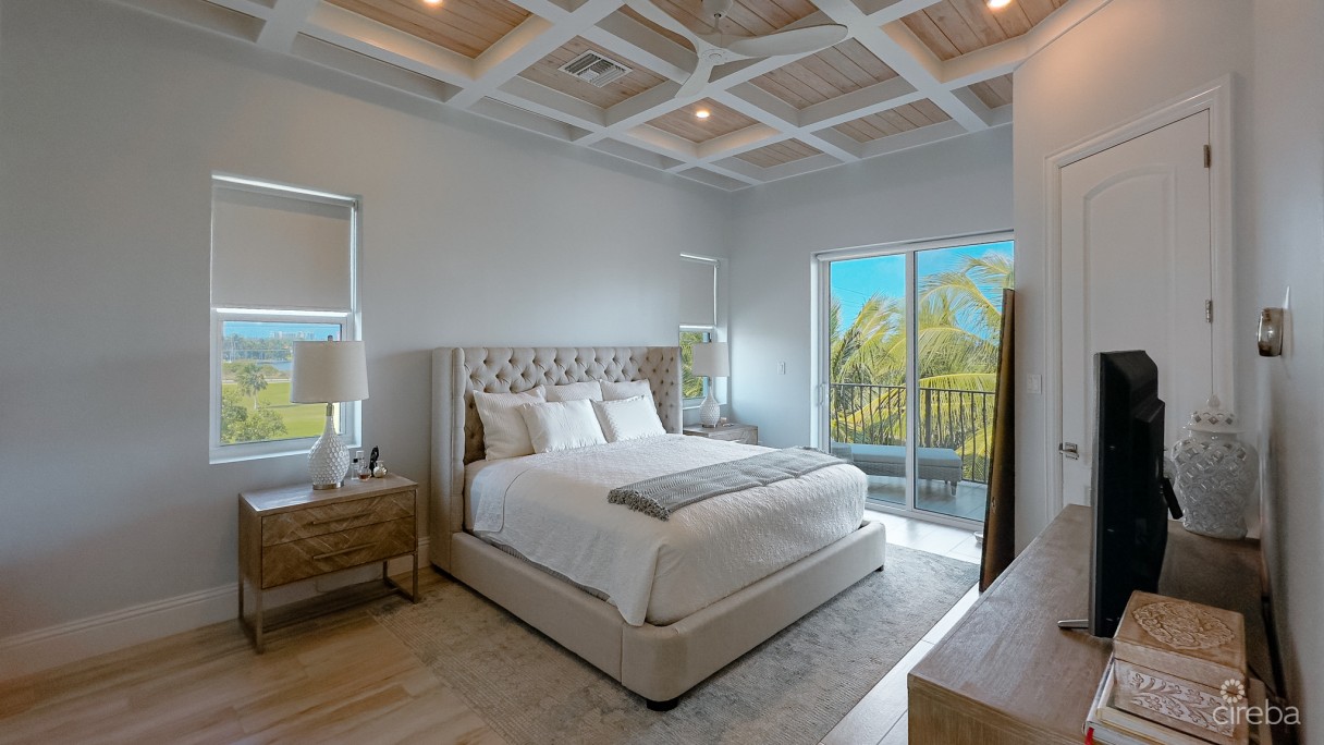 Turnberry Villas, Crystal Harbour - Image 9