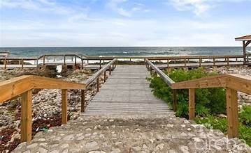 Ocean Club - 1 Bed Loft - Image 4