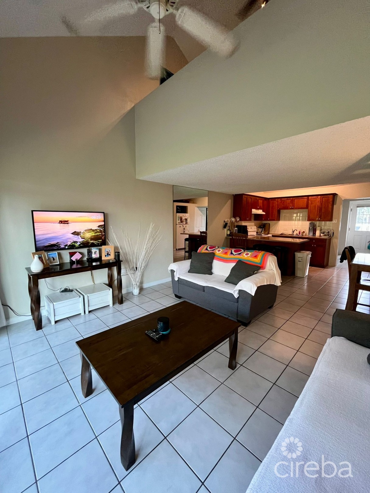 Ocean Club - 1 Bed Loft - Image 11