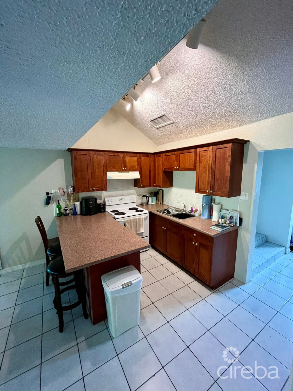 Ocean Club - 1 Bed Loft - Image 13