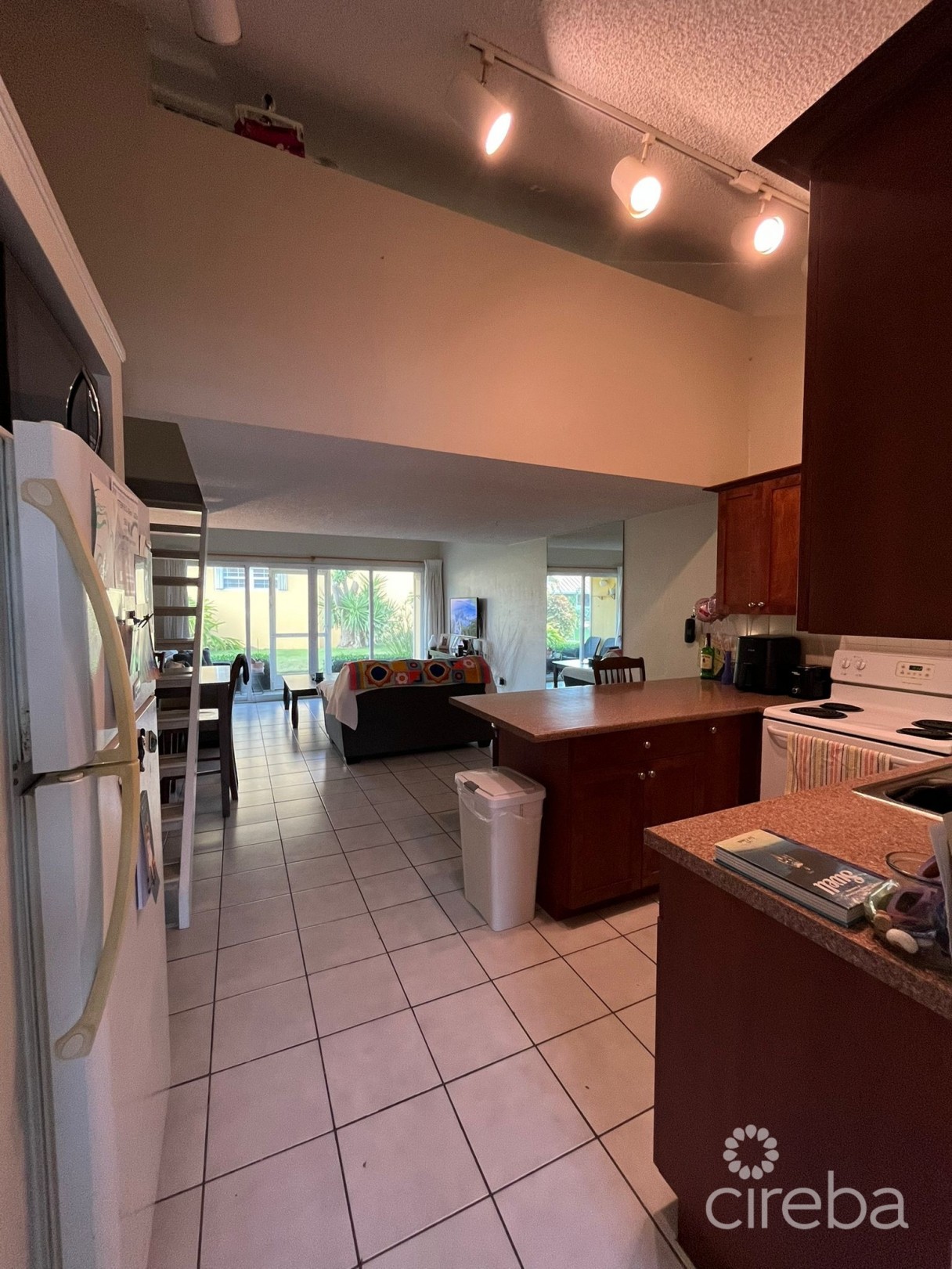 Ocean Club - 1 Bed Loft - Image 15