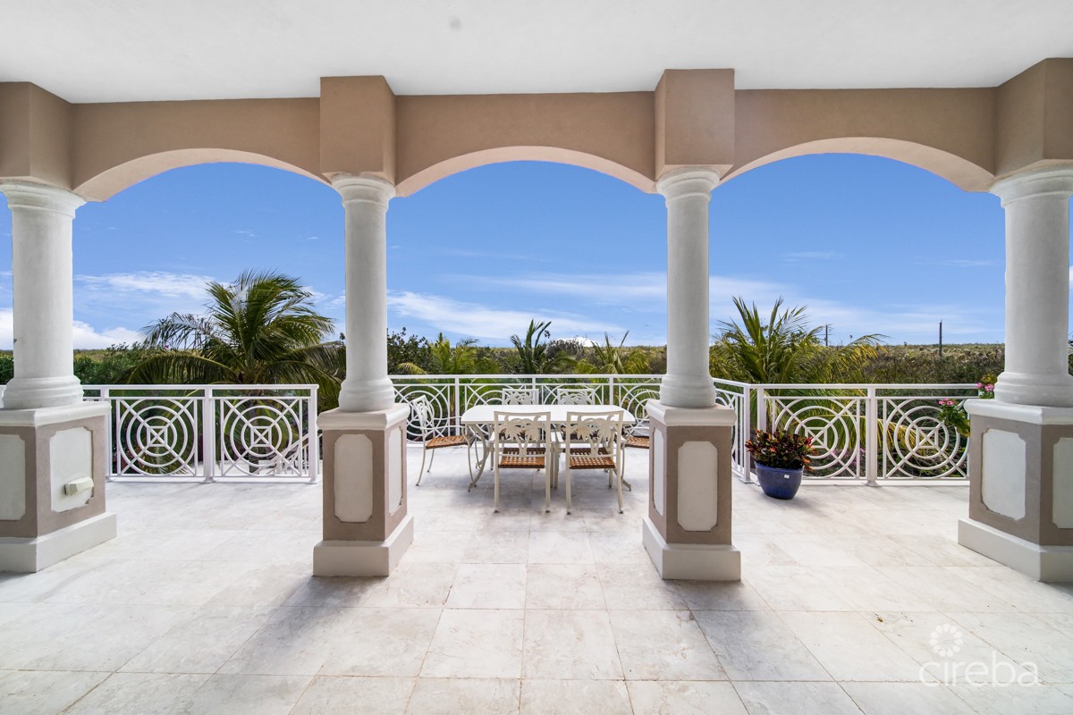 Spotters Lair - Image 12