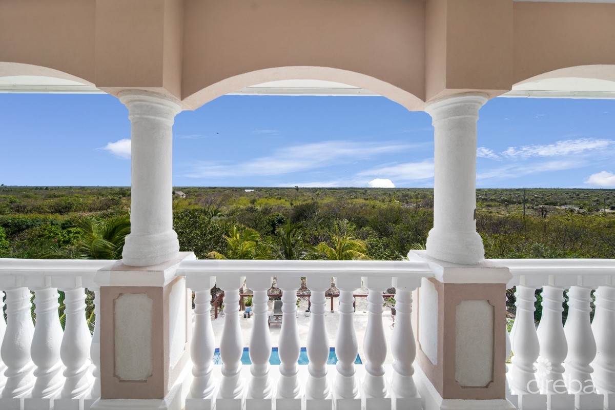 Spotters Lair - Image 21