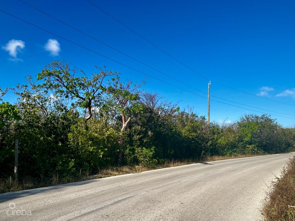 Cayman Brac Bluff Lot With Fantastic Views - Image 4
