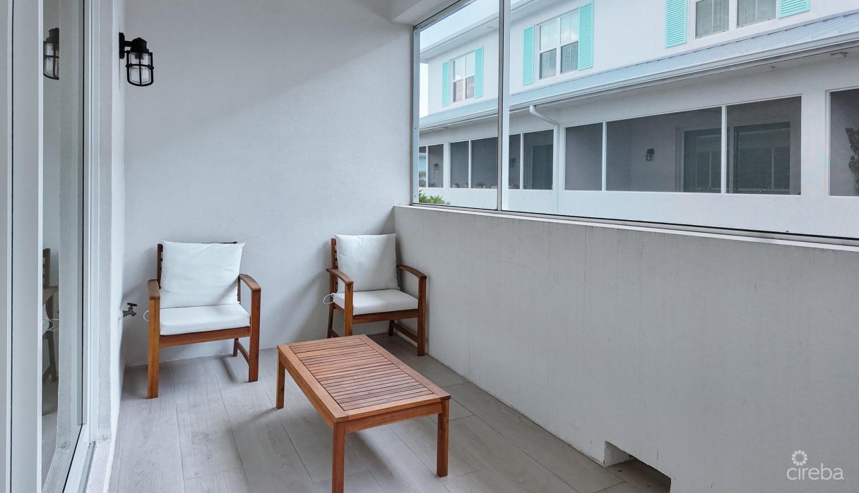 Periwinkle Townhome Grand Harbour - Image 7