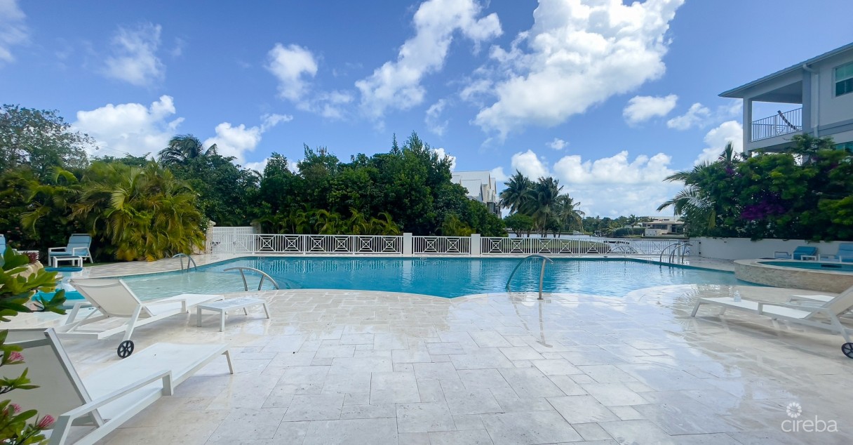 Periwinkle Townhome Grand Harbour - Image 22