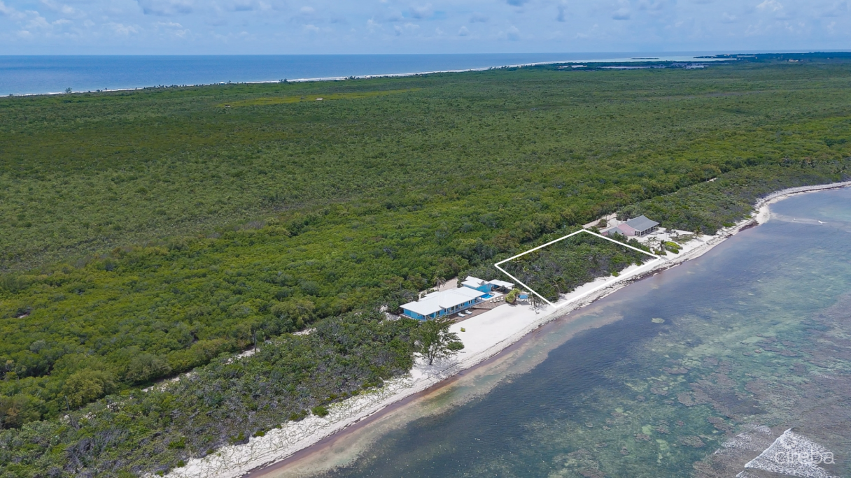 Little Cayman Beachfront Home With 2 Lots And Pool - Image 3