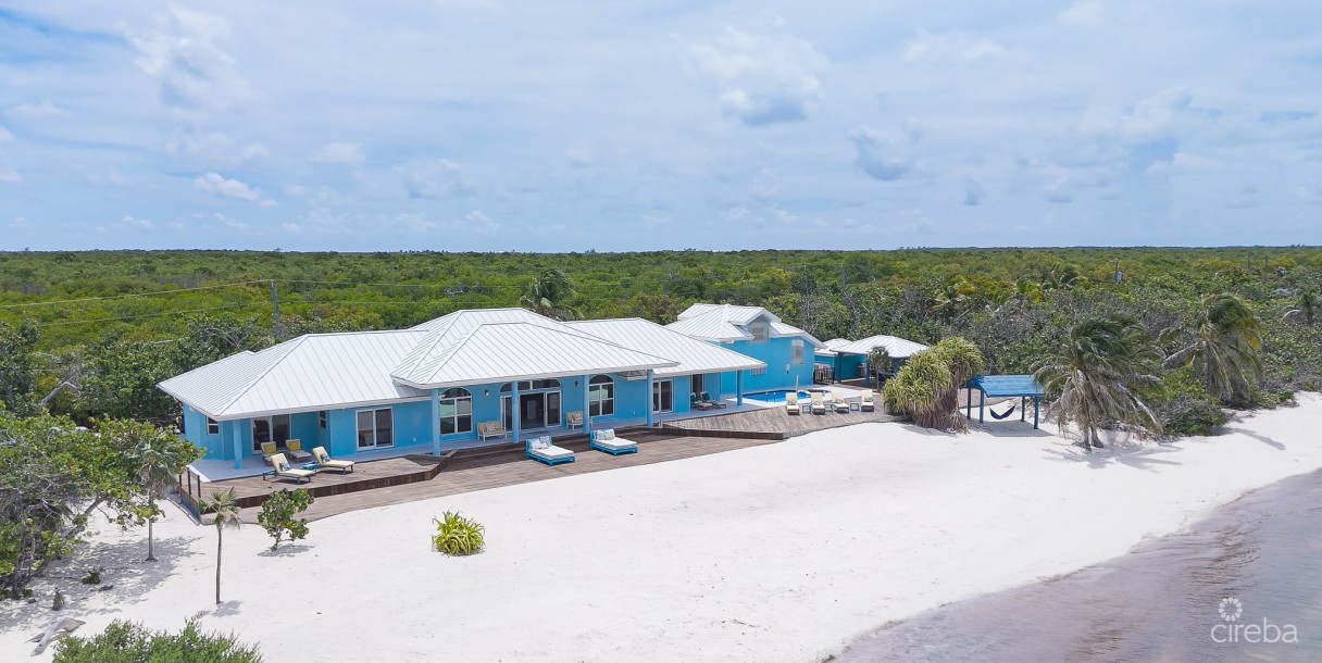 Little Cayman Beachfront Home With 2 Lots And Pool - Image 10