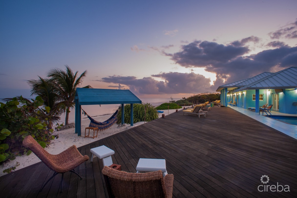 Little Cayman Beachfront Home With Pool - Image 1