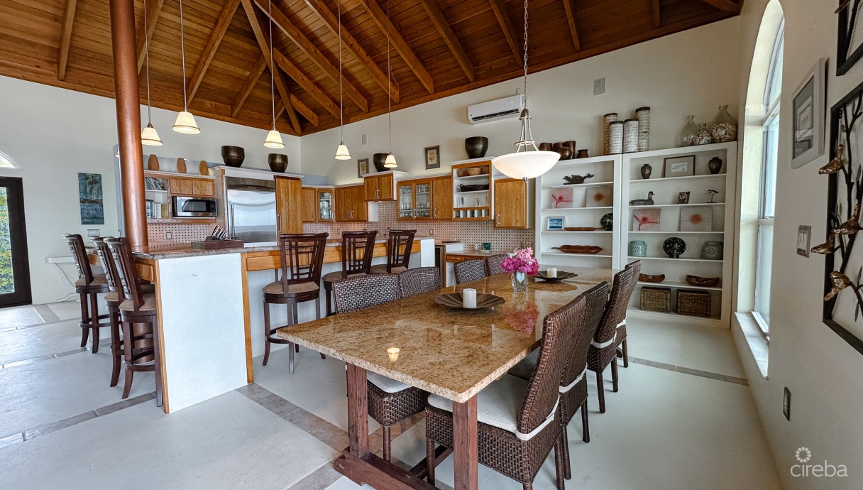 Little Cayman Beachfront Home With Pool - Image 8