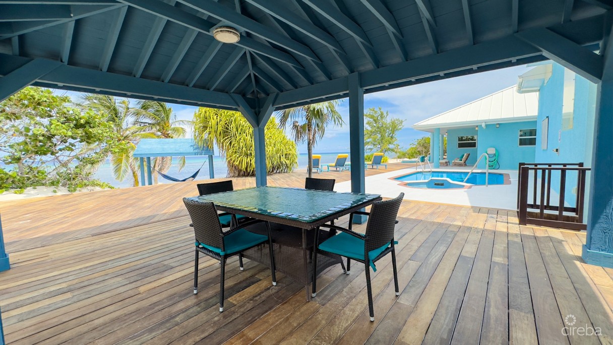 Little Cayman Beachfront Home With Pool - Image 28