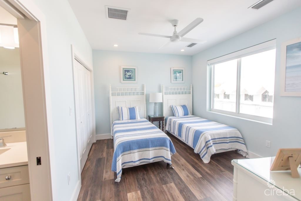 Seahaven Orchid Villa With Carriage House - Image 16