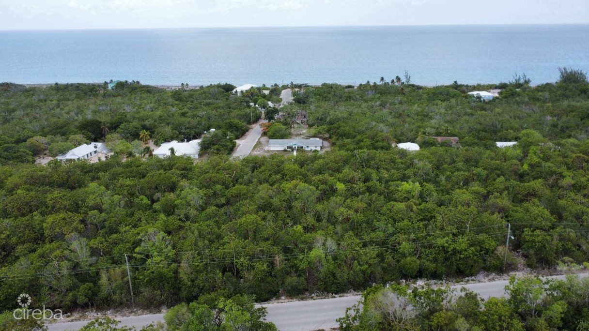 Capt Mabry Dr  Cayman Brac  Bluff Oversized Parcel - Image 9