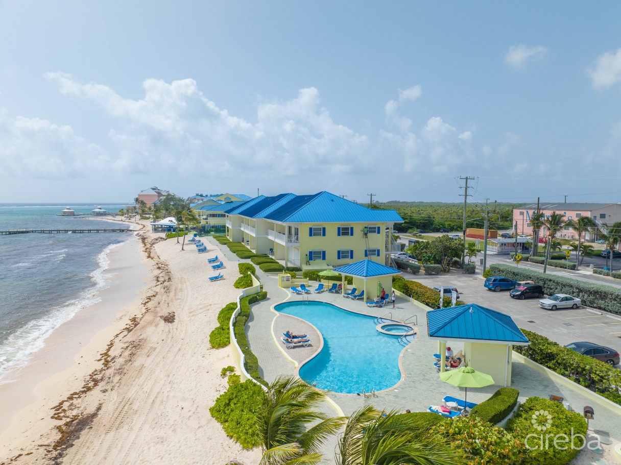 Castaway Cove Beachfront - 2 Bed, 2 Bath, A And B Lock Off Unit - Image 1