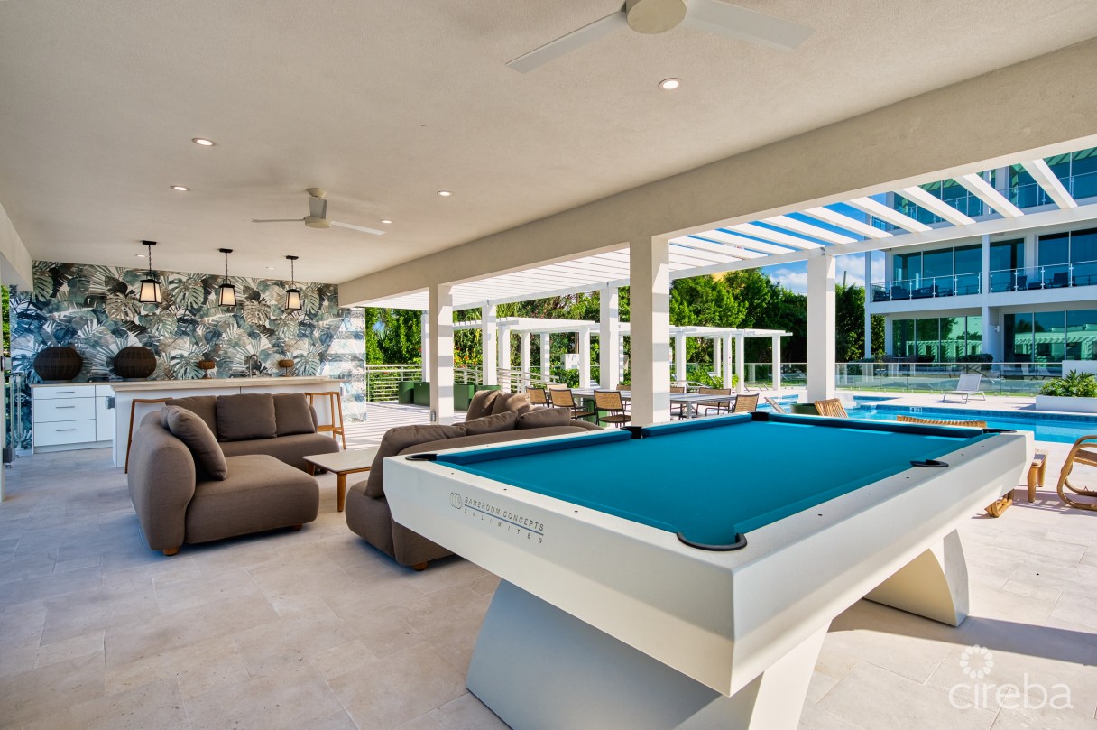 Sunset Point #12 - Air B N B 5 Star Rated Top Performer - Image 10