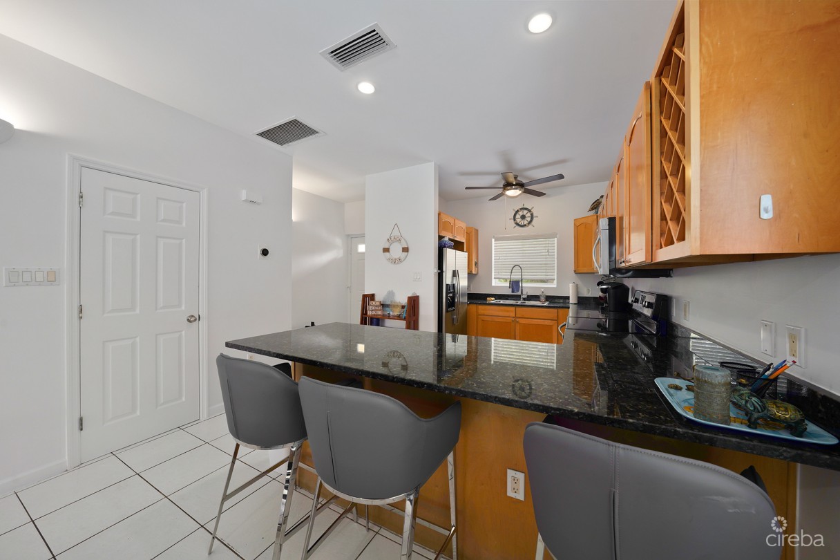 Coconut Bay 118,  Oceanview 3 Bed|3.5 Bth - Image 4