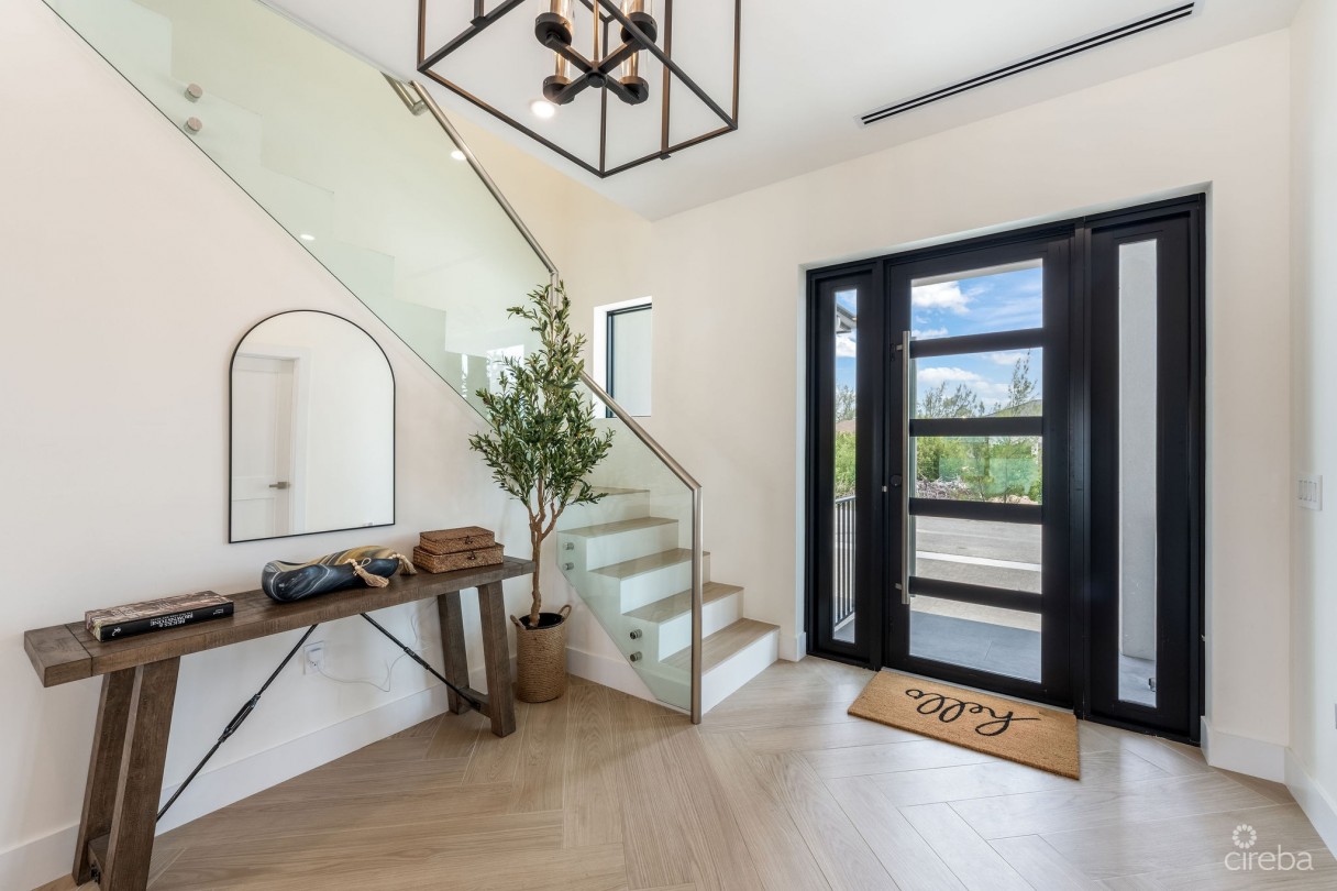 Auburn Bay 3, Canal Front Home - Image 7