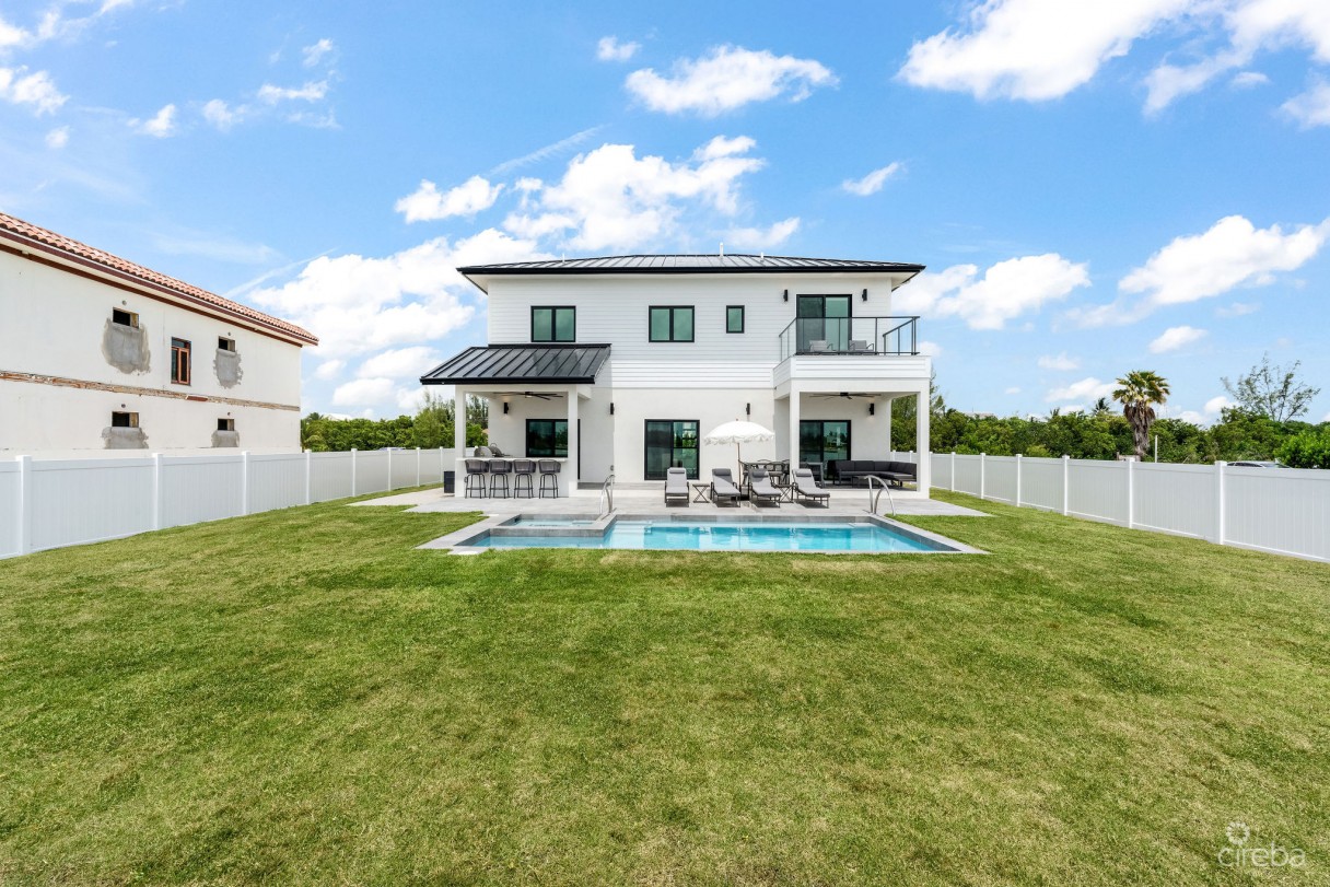 Auburn Bay 3, Canal Front Home - Image 24