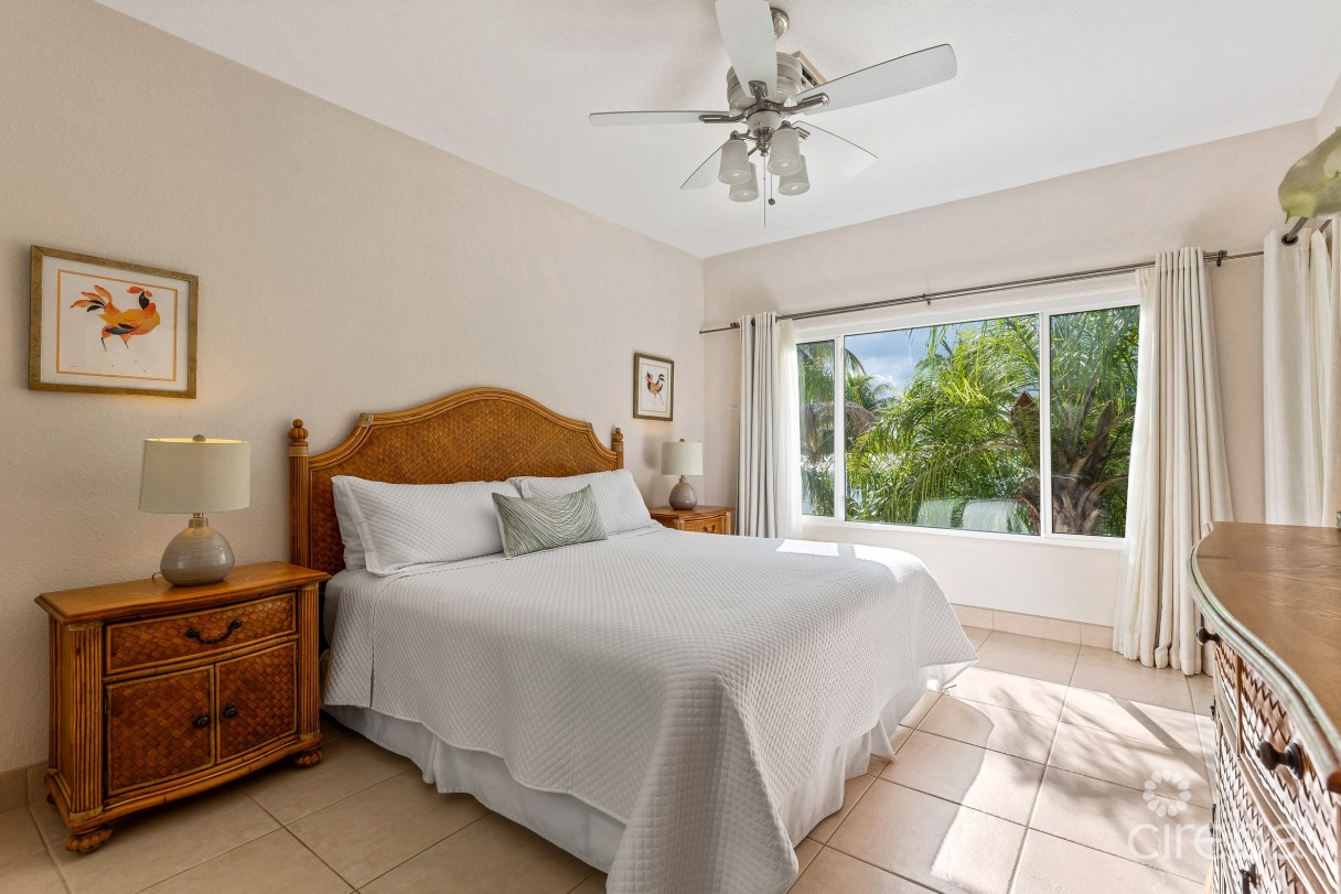 Kaibo 20, Beach Front Condo - Image 7