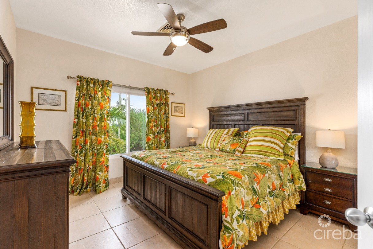 Kaibo 20, Beach Front Condo - Image 10