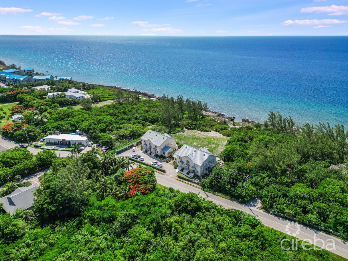 Paradise Point | 3-bed, 2.5-bath Oceanfront Townhouse | West Bay - Image 13