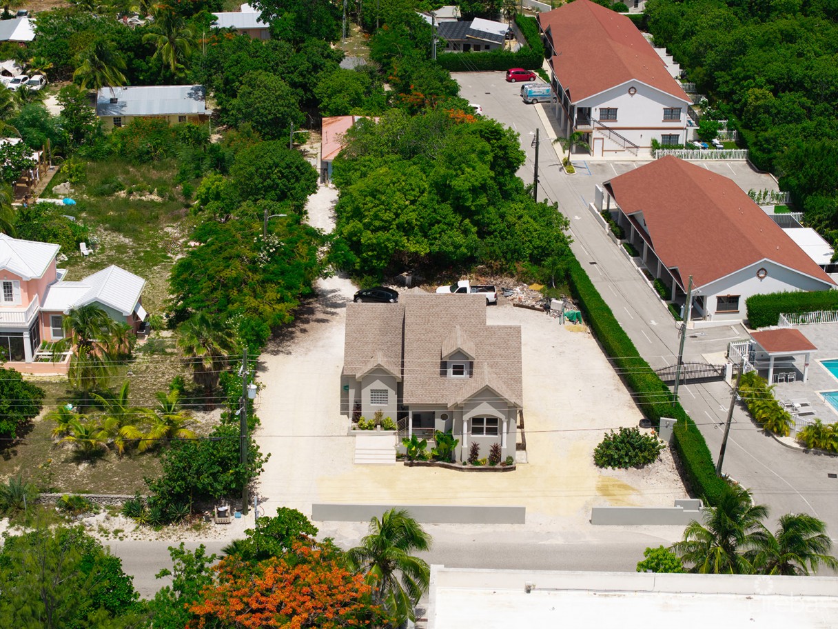 Vista On North West Point Rd + 0.20 Acre Land Lot - Image 4