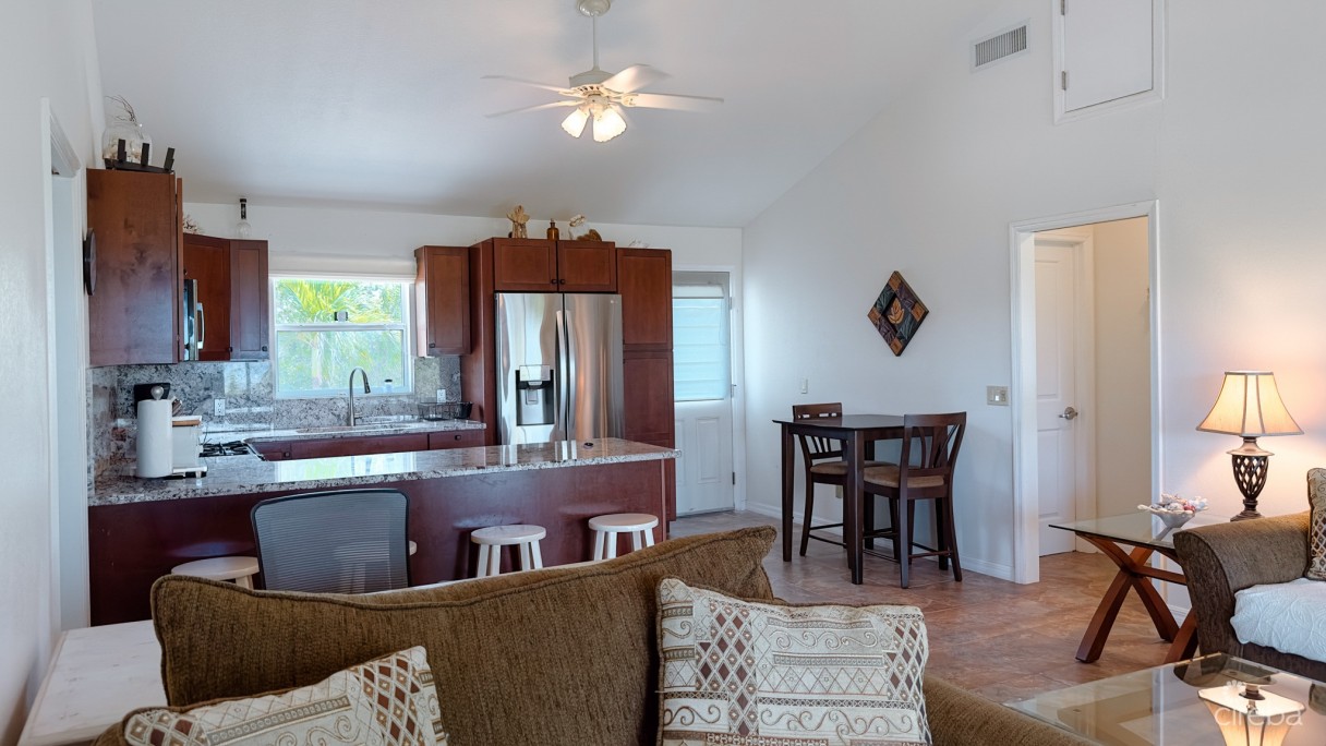 Little Cayman Ocean View Residential Home With Beachfront Lot - Image 23