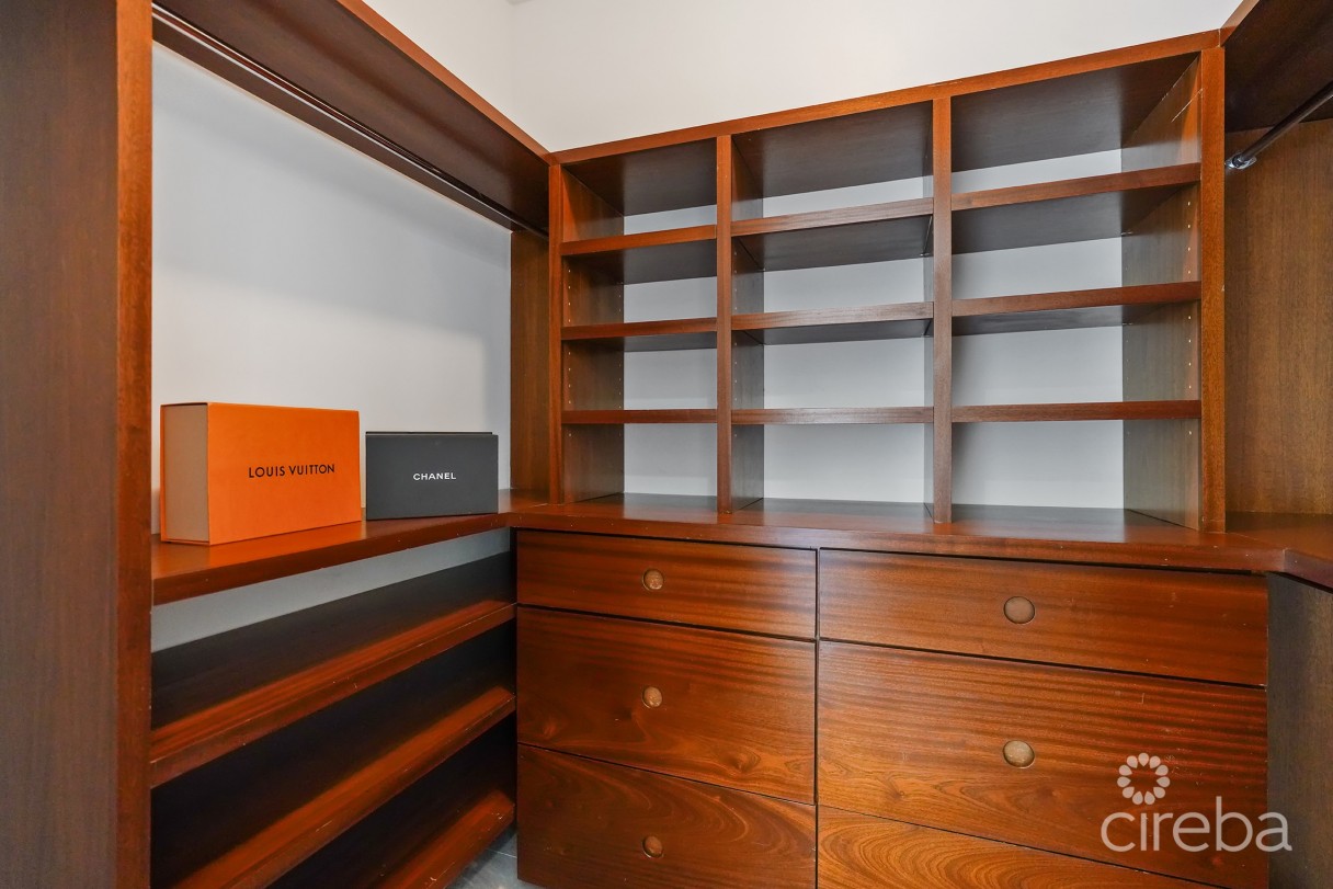 Turnberry  East #3 , Crystal Harbour - Image 15