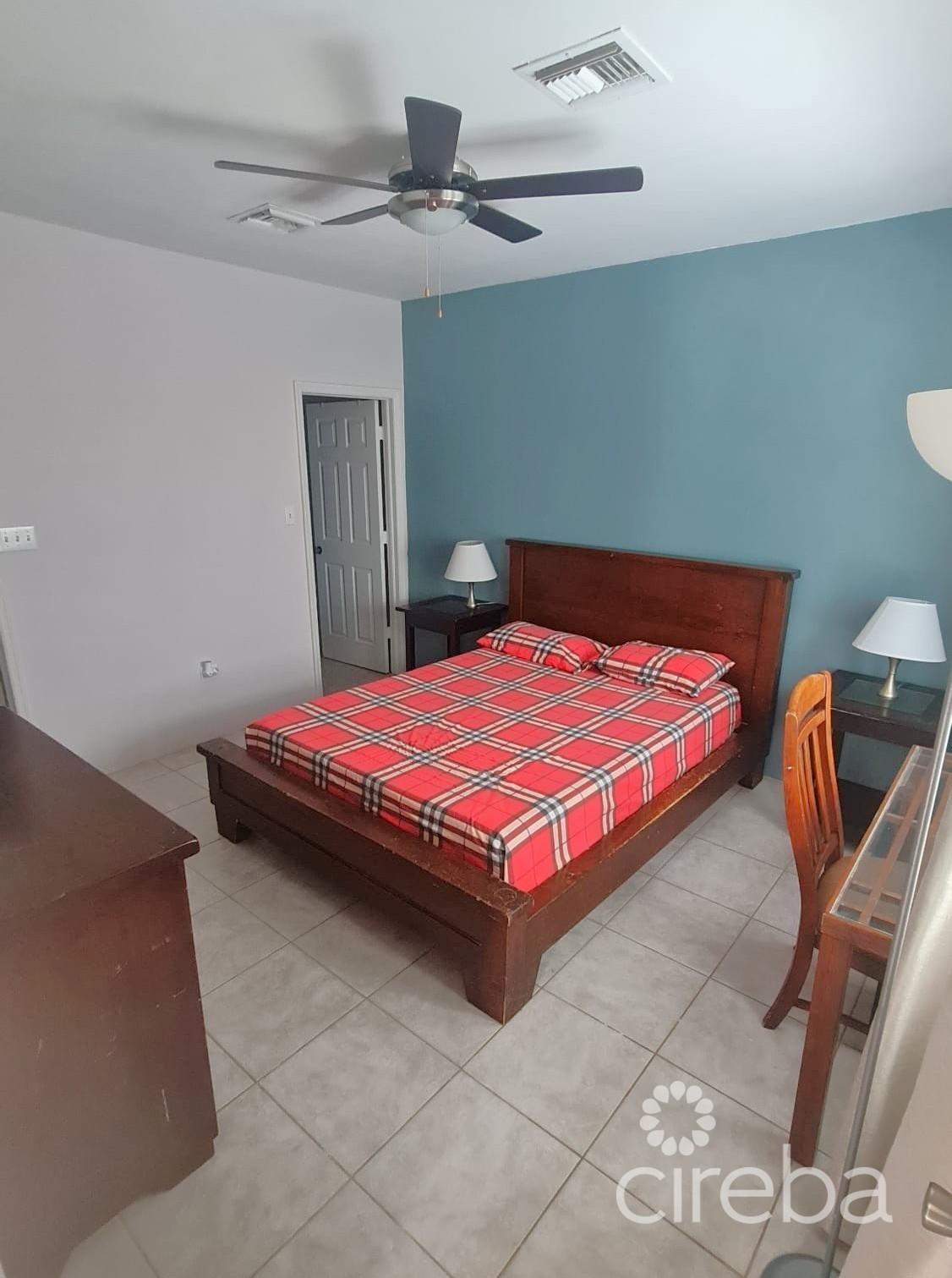 Mahogany Palms - Image 2