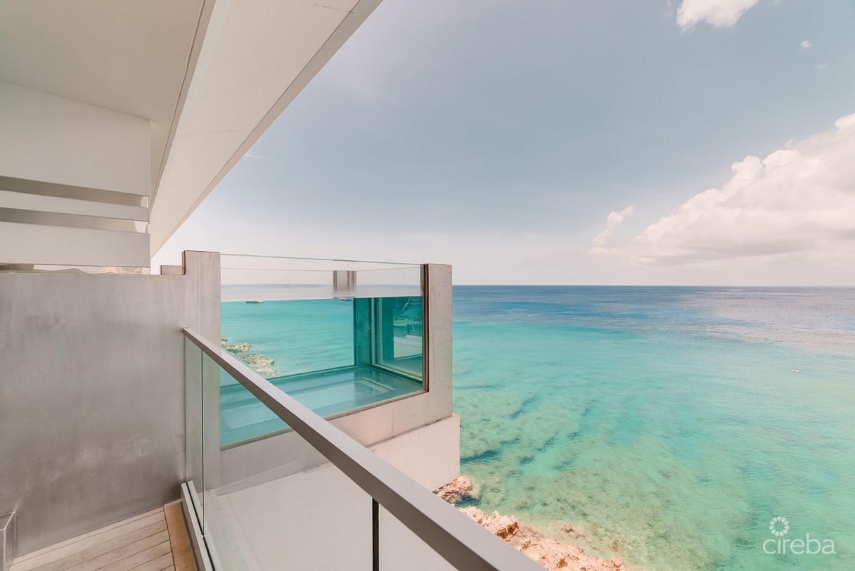 Fin- Chic 4 Bed W Den Condo - Image 18