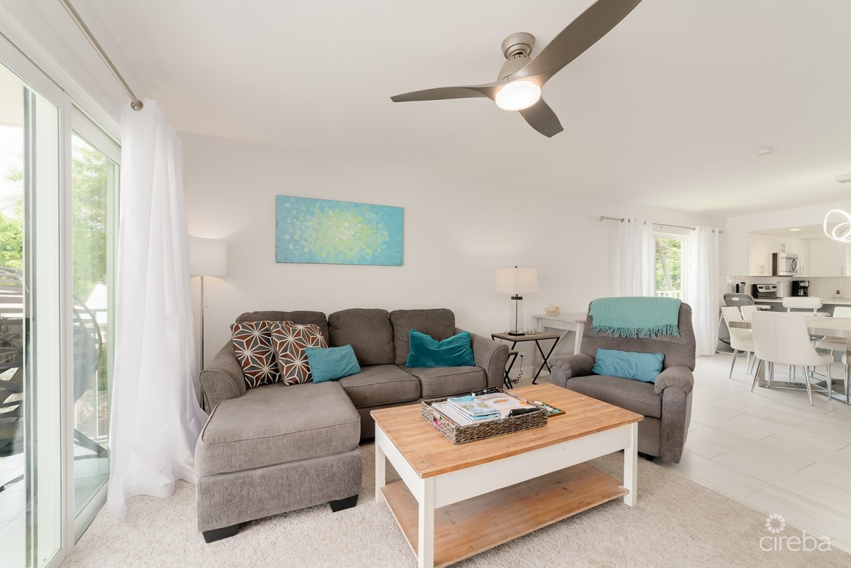 Sunset Cove Renovated 2 Bedroom - Image 6