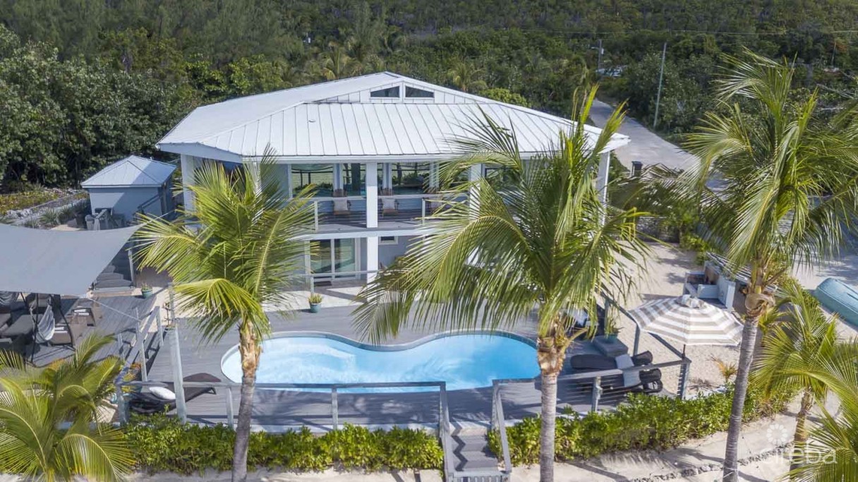 A Wave From It All - Fully Reno'd 4 Bed Oceanfront - Image 7