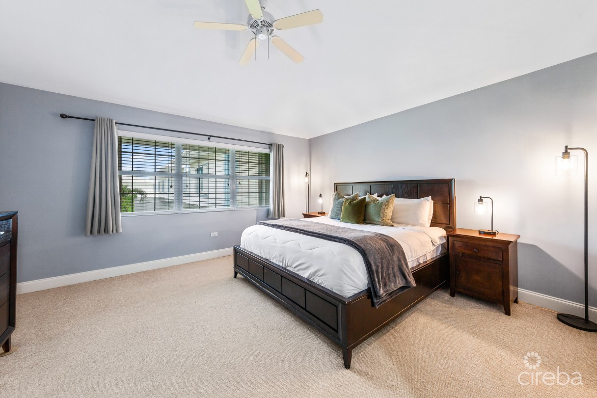 Windsor Village 18,  South Sound Townhome - Image 7