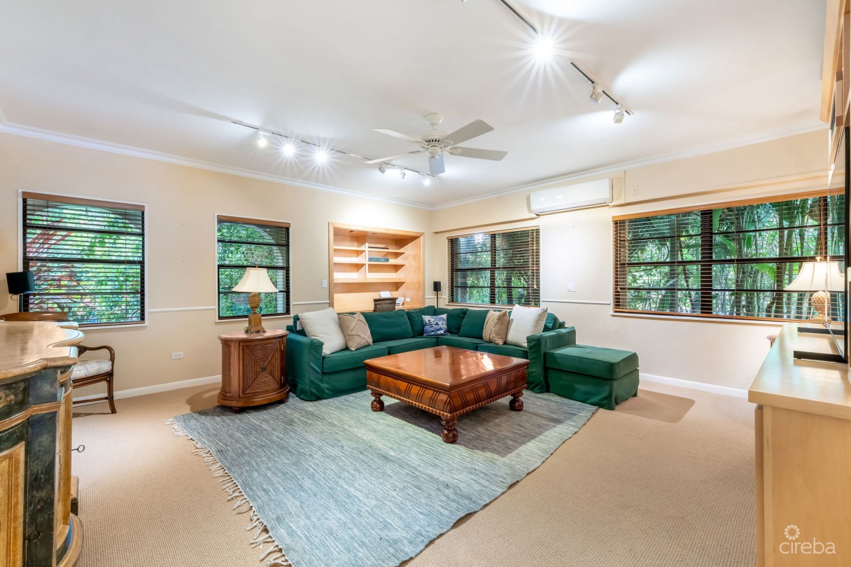 Anne Bonny Crescent - Classic Colonial With Outdoor Entertaining - Image 11