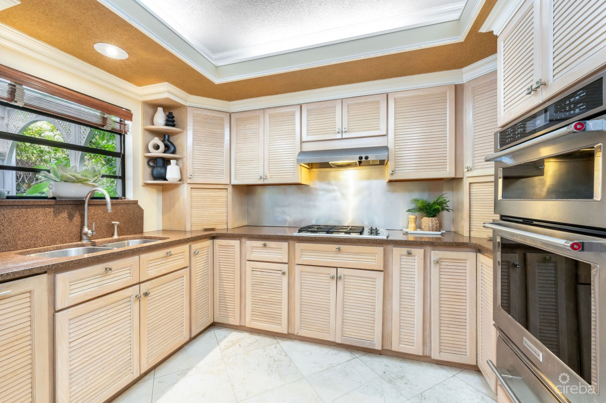 Anne Bonny Crescent - Classic Colonial With Outdoor Entertaining - Image 12