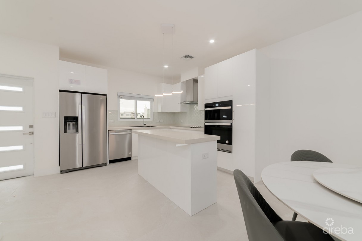 Brand New Yarl 2 Bed Phase 3 - Image 2