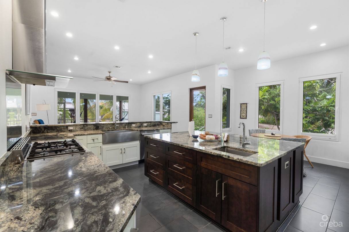 Sunrise Landing Family Home - Image 6