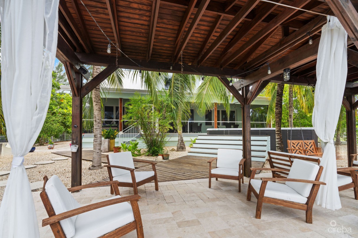 Sunrise Landing Family Home - Image 12